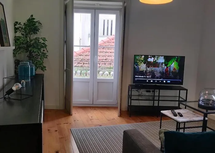 Castle Sao Jorge Modern דירה